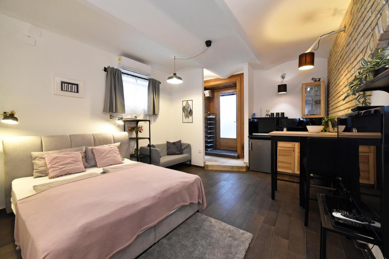 Manuela Varsavska Studio Apartments زغرب المظهر الخارجي الصورة
