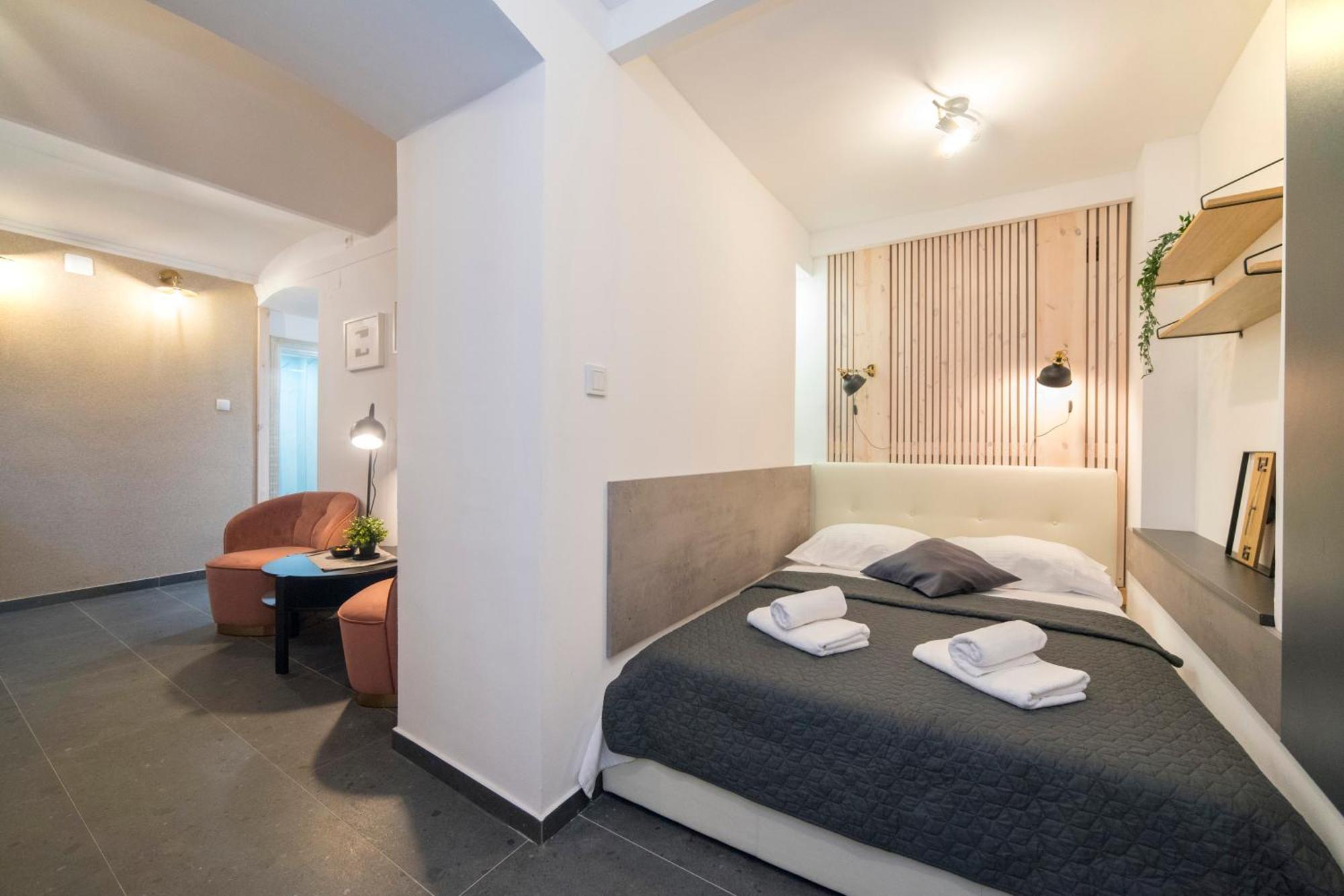 Manuela Varsavska Studio Apartments زغرب المظهر الخارجي الصورة